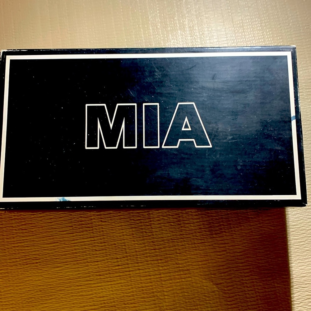 MIA Rock Candy Fuschia Fabric with Rhine Stone Heels shoes US Sz 6.5 -9